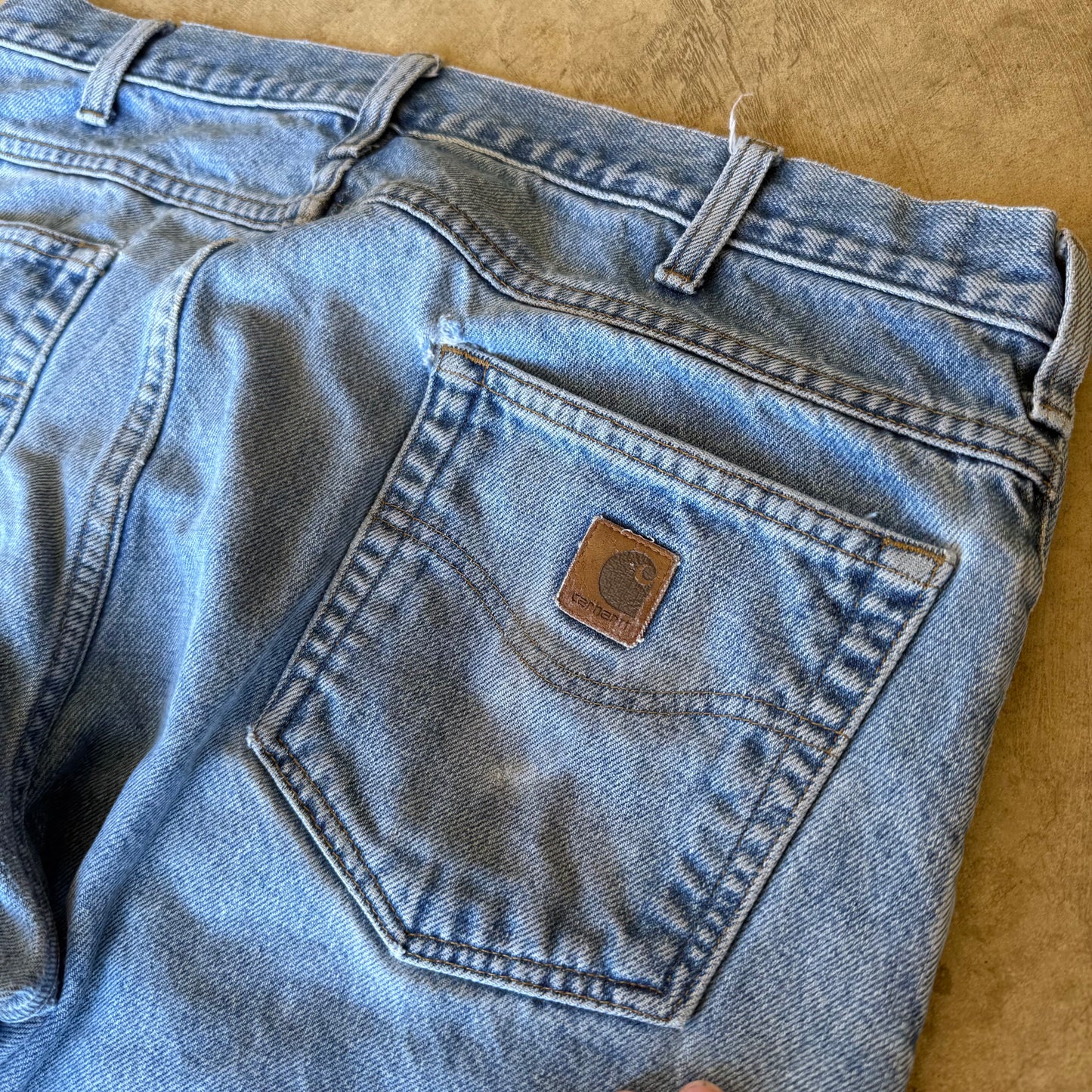 2000’s Essential Carhartt Jeans (38)