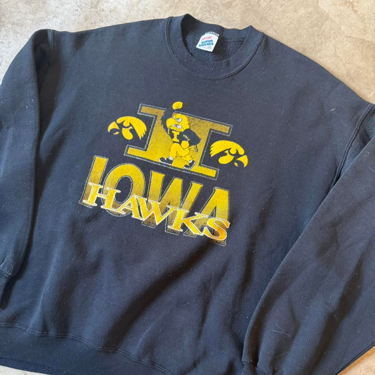 90's Iowa Hawkeyes Crewneck