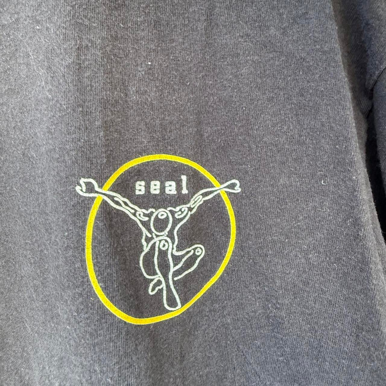 90's Seal Band Tee