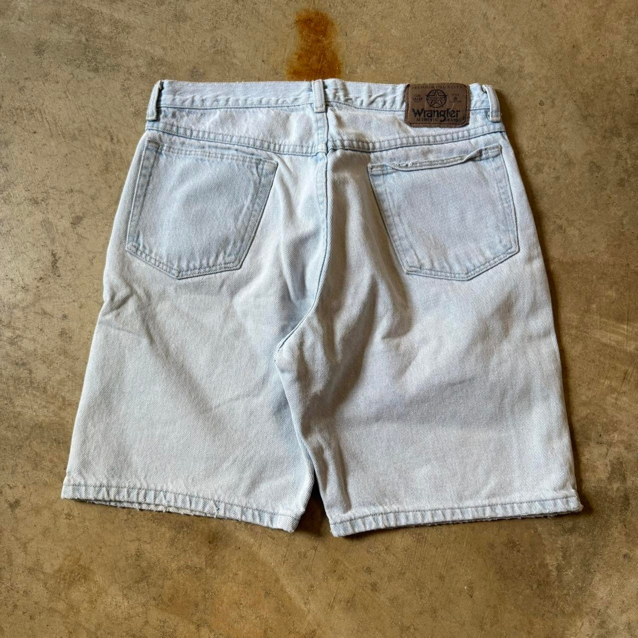 Light Wash Vintage Wrangler Jorts