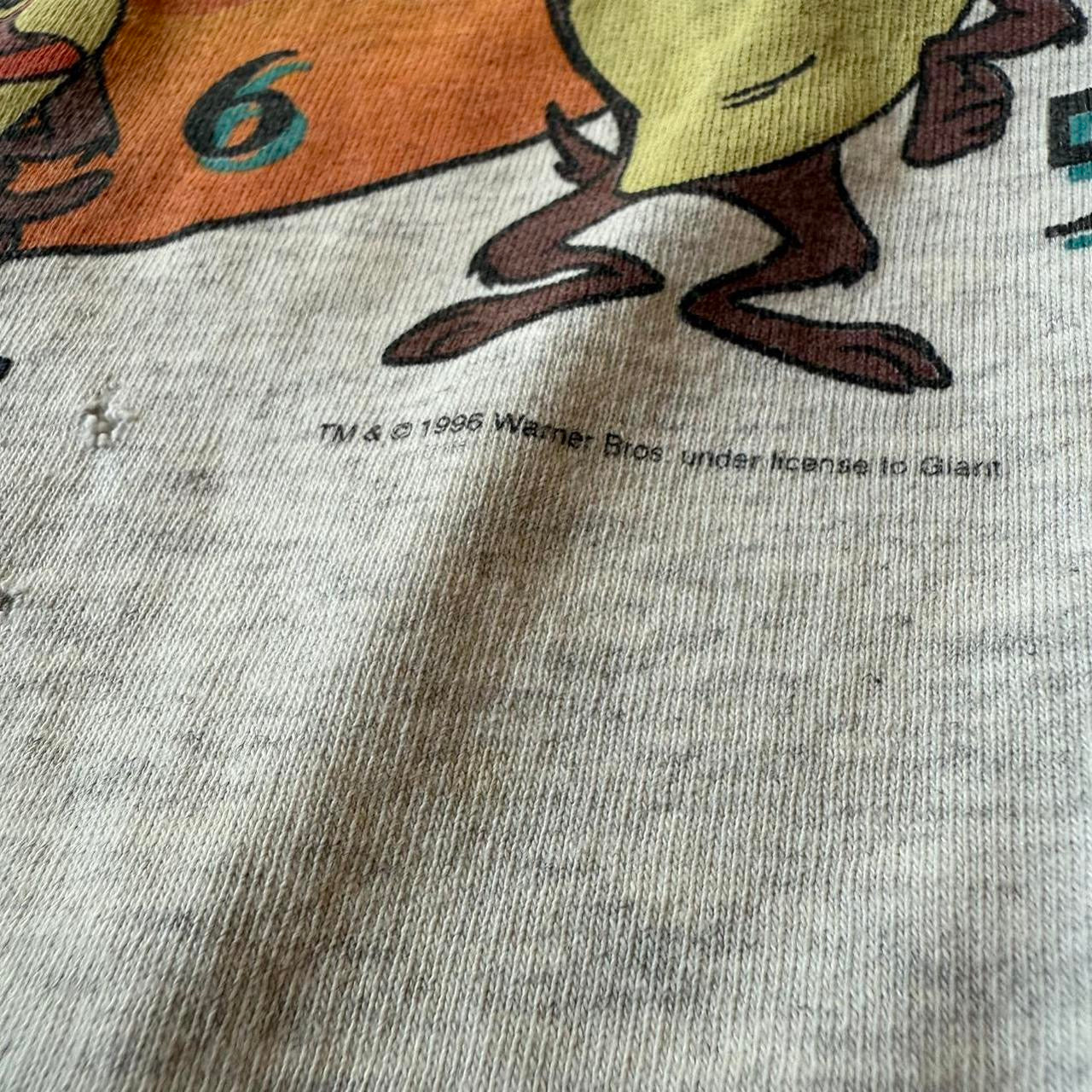 90's Taz Looney Tunes Shirt