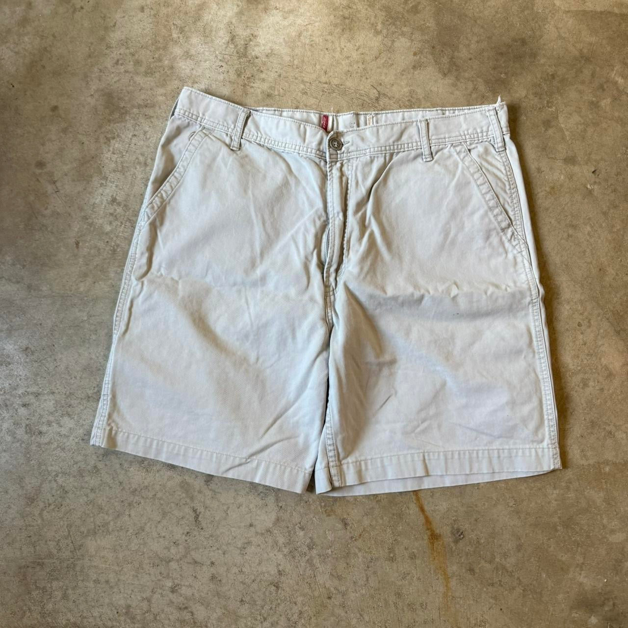 Vintage Levis Cargo Shorts
