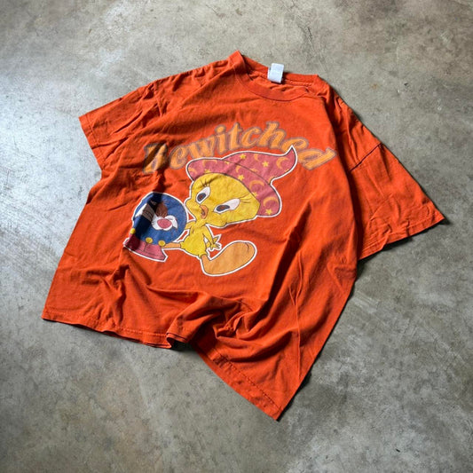 2000 "Bewitched" Looney Tunes Shirt